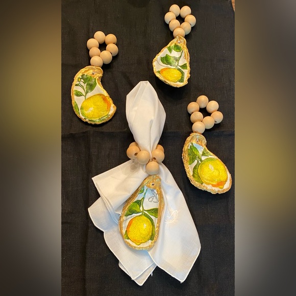 DECOUPAGE OYSTER SHELLS NAPKINS RINGS. - Picture 6 of 12